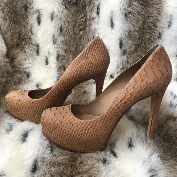 Pour La Victoire Shoes - Pour La Victoire Snakeskin Pumps